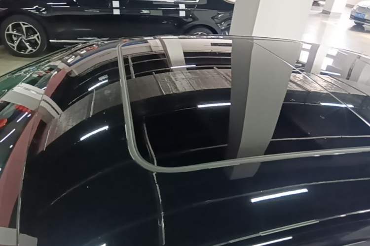 Used Volkswagen Passat 2025 Outstanding Model 380TSI Dragon Glory Edition Roof