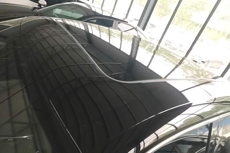 Used Volkswagen Passat 2025 Pro 380TSI Dragon Glory Edition Roof