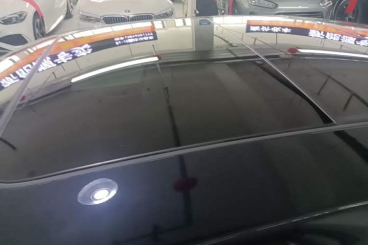 Used Volkswagen Passat 2025 Premium Version 380TSI Dragon Edition Roof