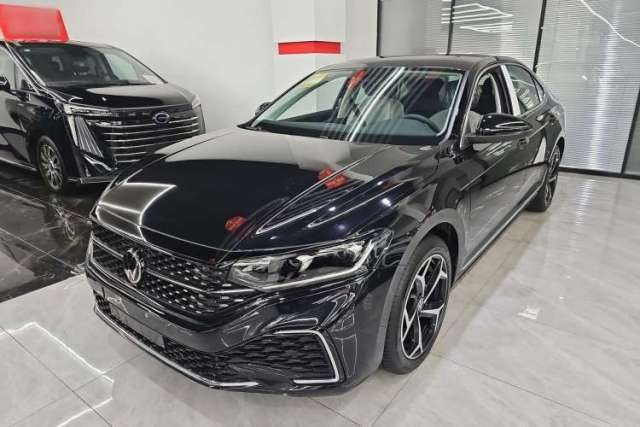 Used Volkswagen Passat 2025 Outstanding Model 330TSI Starry Elite Edition