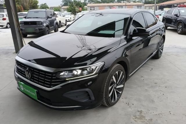 Used Volkswagen Passat 2025 Premium Version 380TSI Dragon Edition