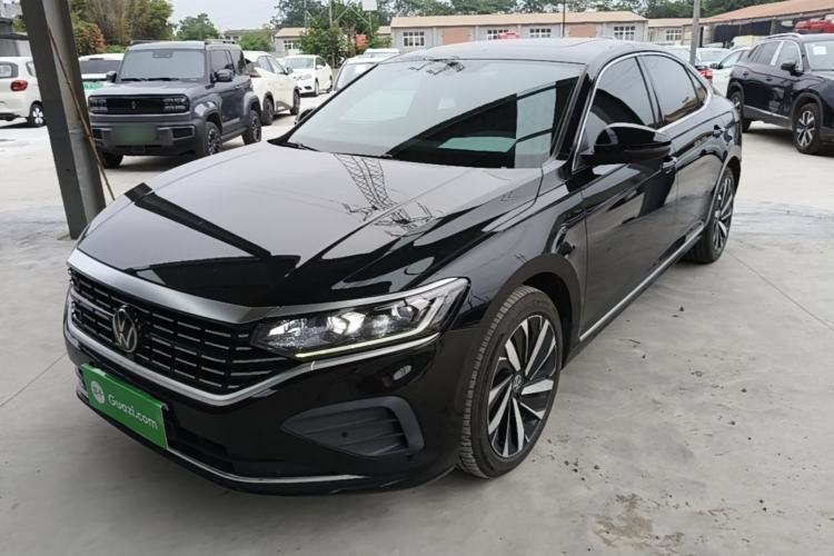 Used Volkswagen Passat 2025 Premium Version 380TSI Dragon Edition Guazi used car, China used car export, Used car for sale, Used cars, Cheapest cars for sale