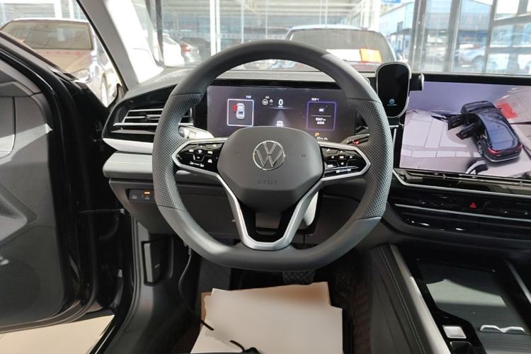 Used Volkswagen Passat 2025 Pro 380TSI Dragon Glory Edition Steering Wheel