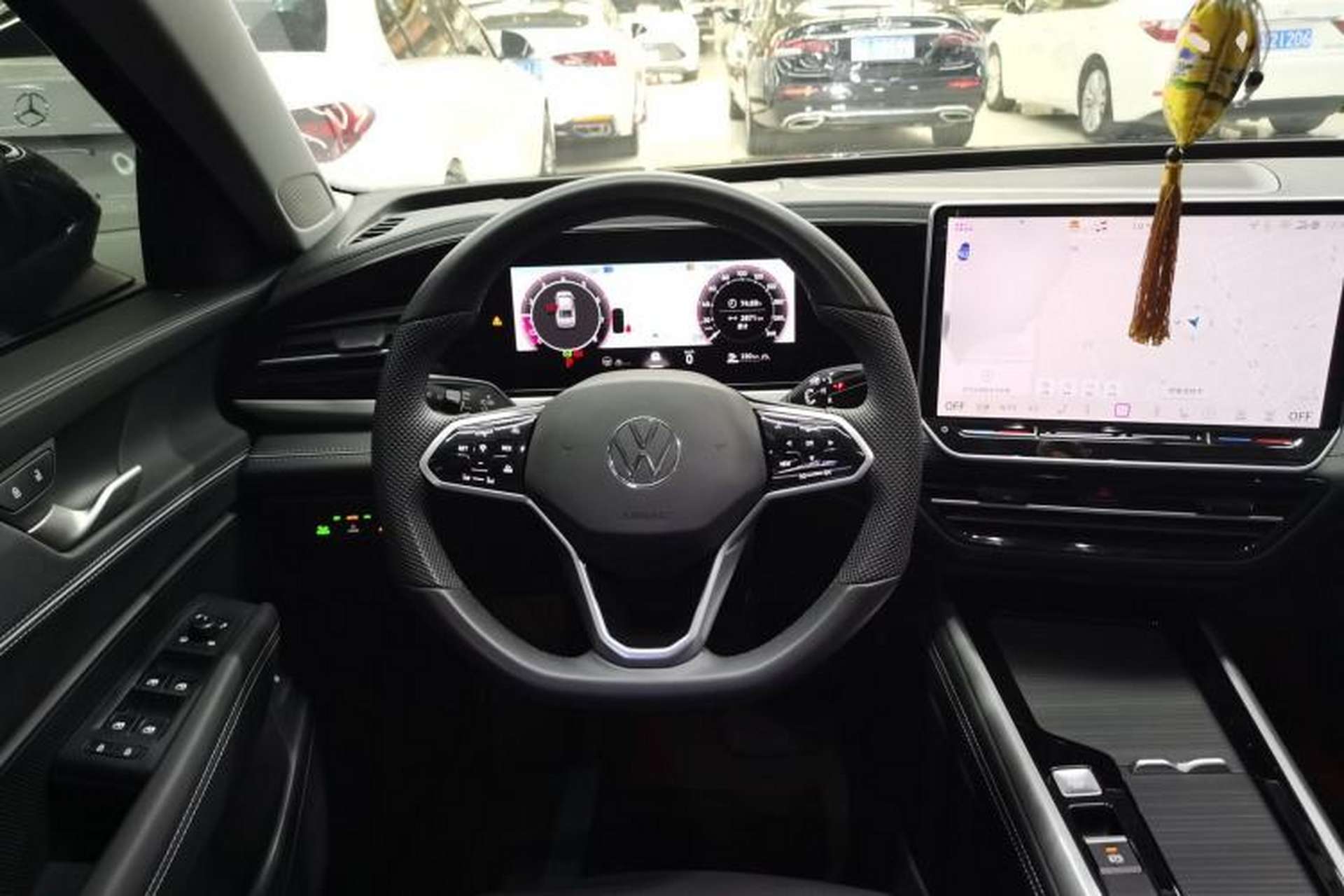 Used Volkswagen Passat 2025 Pro 380TSI Dragon Glory Edition Steering Wheel