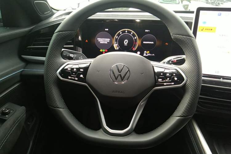 Used Volkswagen Passat 2025 Pro 380TSI Starry Dragon Luxury Edition Steering Wheel