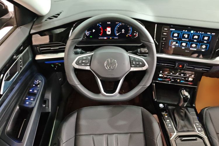 Used Volkswagen Passat 2025 Outstanding Model 380TSI Starry Dragon Glorious Edition Steering Wheel