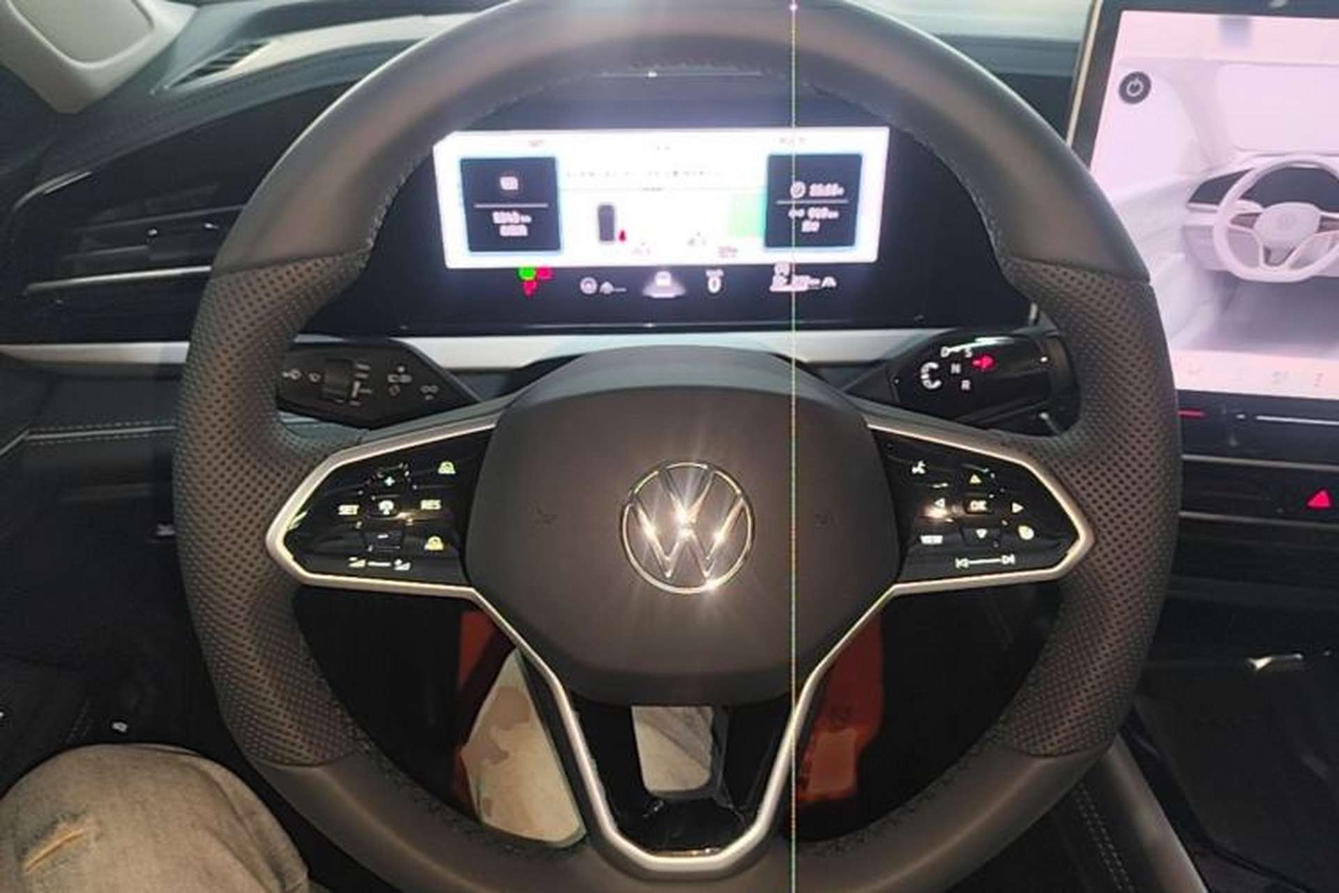 Used Volkswagen Passat 2025 Pro 380TSI Starry Dragon Edition Steering Wheel