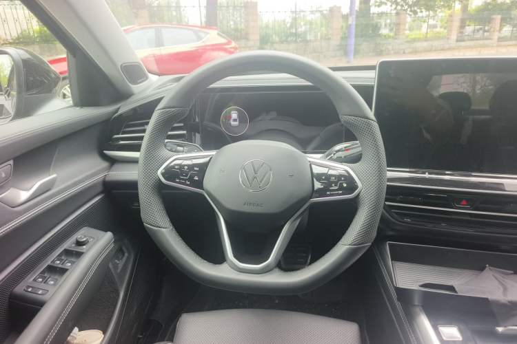 Used Volkswagen Passat 2025 Pro 380TSI Starry Dragon Luxury Edition Steering Wheel