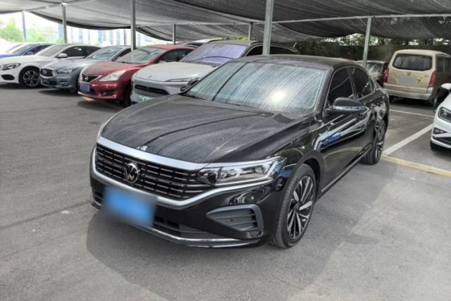 Used Volkswagen Passat 2025 Premium Version 380TSI Dragon Edition