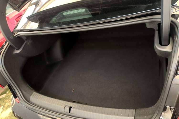 Used Volkswagen Passat 2025 Outstanding Model 380TSI Starry Dragon Edition Trunk