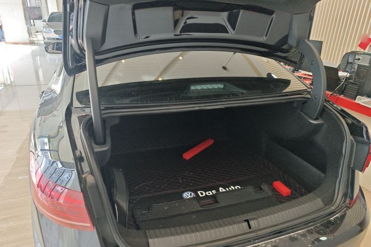 Used Volkswagen Passat 2025 Outstanding Model 380TSI Starry Dragon Edition Trunk
