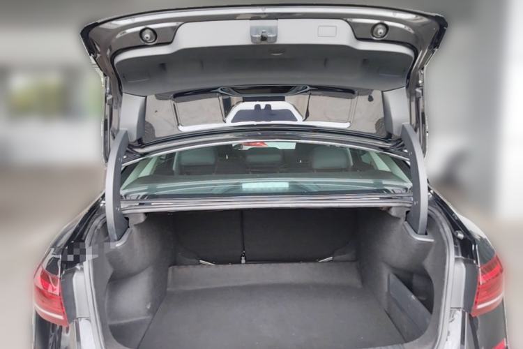 Used Volkswagen Passat 2025 Outstanding Model 280TSI Business Edition Trunk