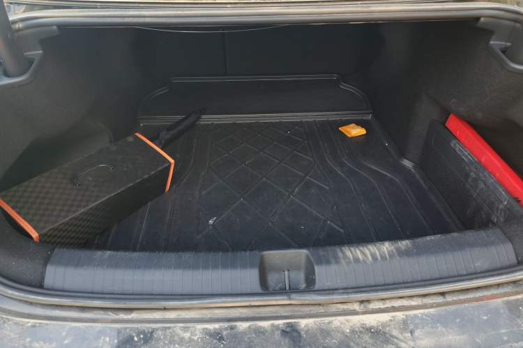 Used Volkswagen Passat 2025 Pro 380TSI Starry Dragon Edition Trunk