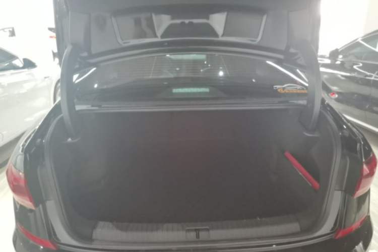 Used Volkswagen Passat 2025 Premium Version 380TSI Dragon Edition Trunk