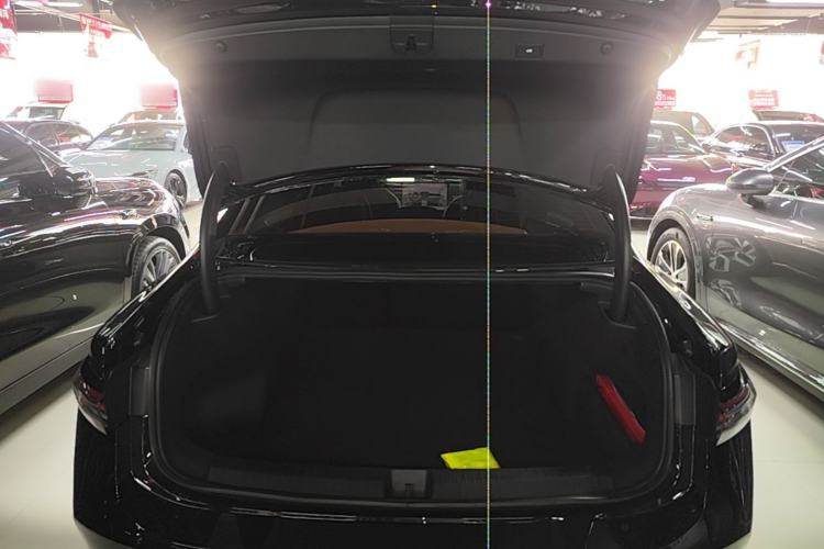 Used Volkswagen Passat 2025 Pro 380TSI Starry Dragon Edition Trunk