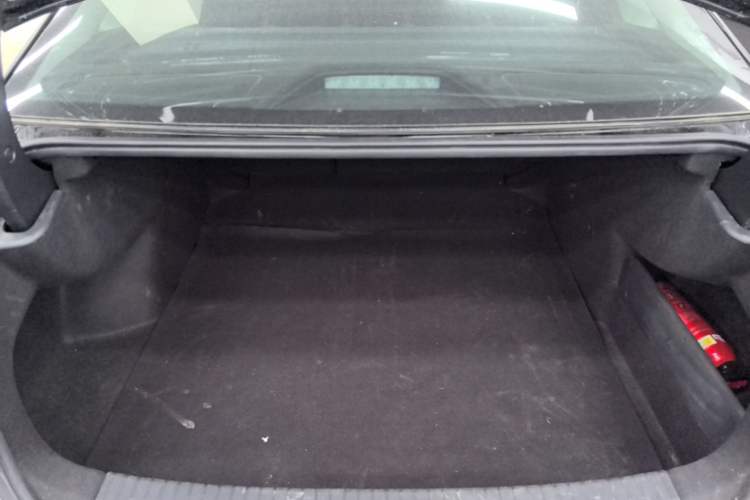 Used Volkswagen Passat 2025 Outstanding Model 280TSI Business Edition Trunk