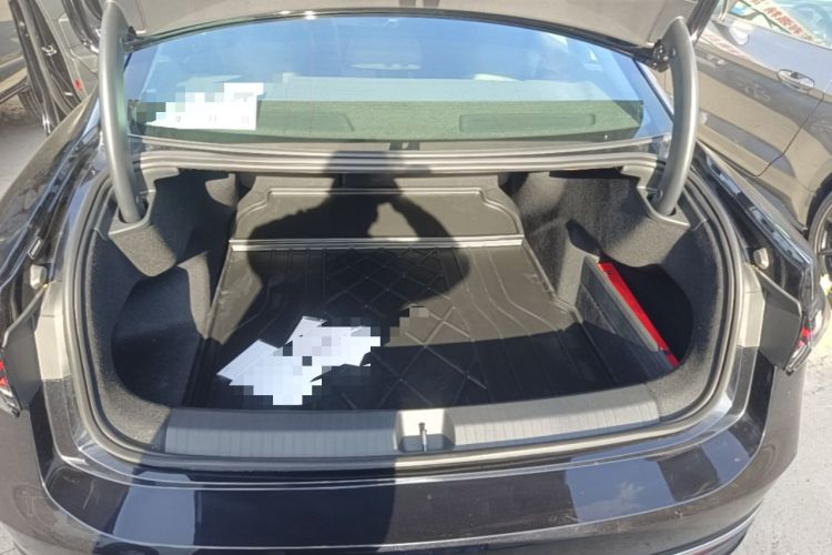 Used Volkswagen Passat 2025 Pro 380TSI Dragon Edition Trunk