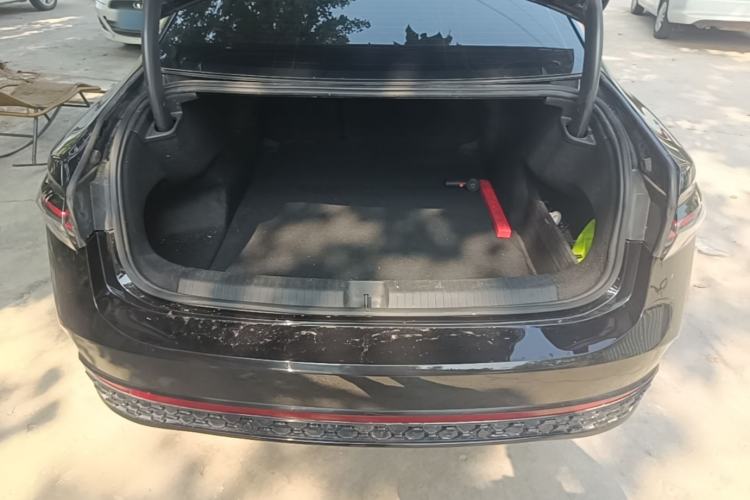 Used Volkswagen Passat 2025 Pro 380TSI Starry Dragon Edition Trunk