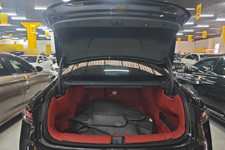 Used Volkswagen Passat 2025 Pro 380TSI Starry Dragon Edition Trunk