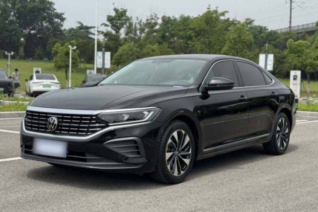 Used Volkswagen Passat 2025 Outstanding Model 280TSI Business Edition