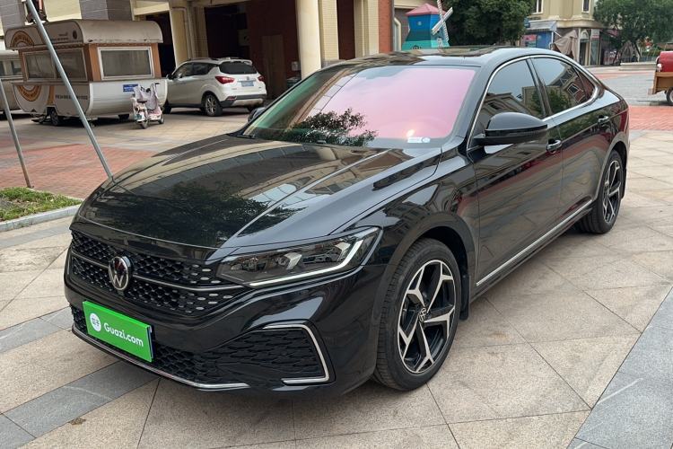 Used Volkswagen Passat 2025 Outstanding Model 380TSI Starry Dragon Edition Guazi used car, China used car export, Used car for sale, Used cars, Cheapest cars for sale