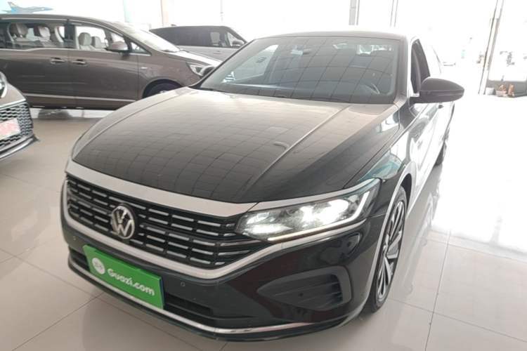 Used Volkswagen Passat 2025 Premium Version 380TSI Dragon Edition Guazi used car, China used car export, Used car for sale, Used cars, Cheapest cars for sale