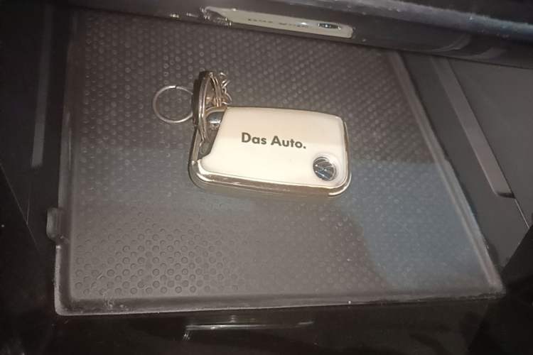 Used Volkswagen Passat 2025 Outstanding Model 330TSI Starry Elite Edition Vehicle Key