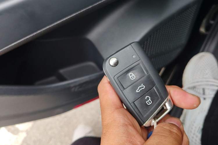 Used Volkswagen Passat 2025 Outstanding Model 380TSI Starry Dragon Glorious Edition Vehicle Key