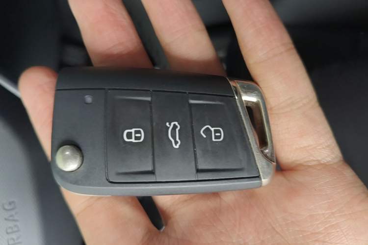 Used Volkswagen Passat 2025 Outstanding Model 380TSI Dragon Glory Edition Vehicle Key