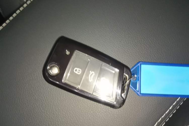 Used Volkswagen Passat 2025 Premium Version 380TSI Dragon Edition Vehicle Key