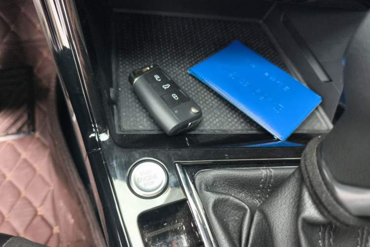Used Volkswagen Passat 2025 Outstanding Model 330TSI Elite Edition Vehicle Key