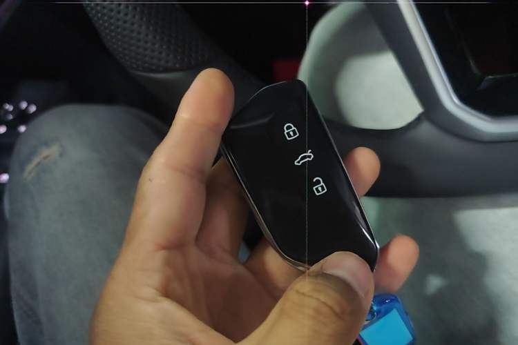 Used Volkswagen Passat 2025 Pro 380TSI Starry Dragon Edition Vehicle Key