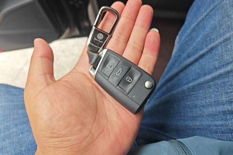 Used Volkswagen Passat 2025 Outstanding Model 280TSI Business Edition Vehicle Key