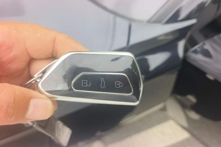 Used Volkswagen Passat 2025 Pro 380TSI Starry Dragon Luxury Edition Vehicle Key