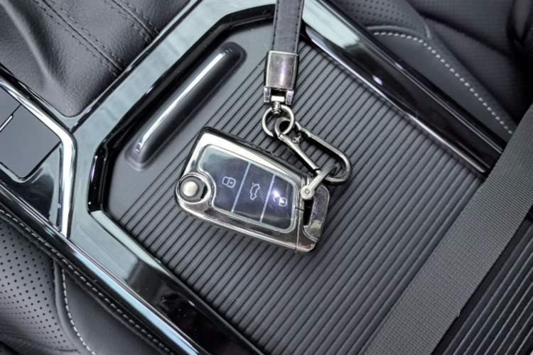 Used Volkswagen Passat 2025 Premium Version 380TSI Dragon Edition Vehicle Key