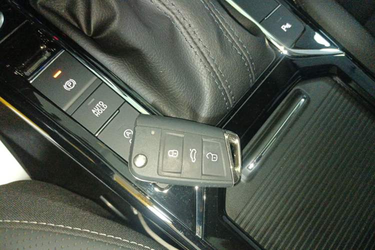 Used Volkswagen Passat 2025 Outstanding Model 380TSI Starry Dragon Edition Vehicle Key