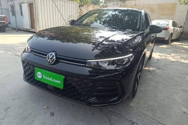 Used Volkswagen Passat 2025 Pro 380TSI Starry Dragon Edition