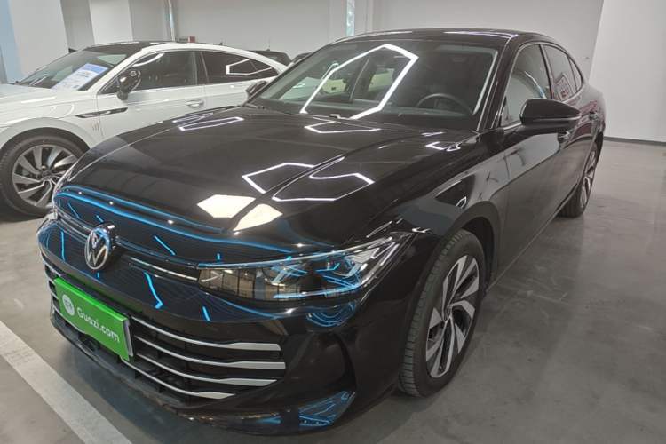 Used Volkswagen Passat 2025 Pro 380TSI Dragon Glory Edition Guazi used car, China used car export, Used car for sale, Used  cars, Cheapest cars for sale