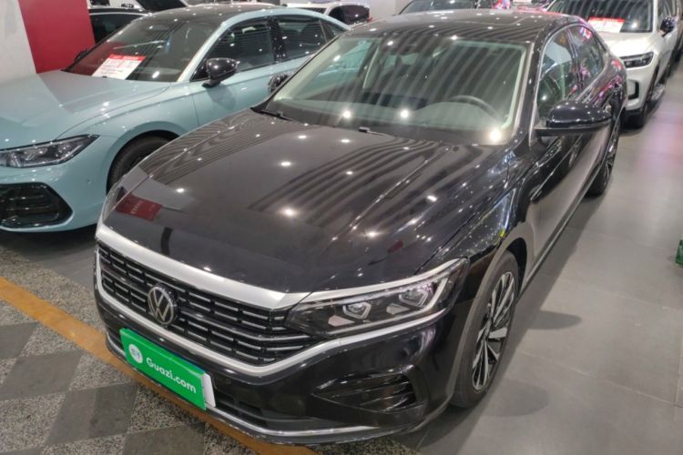 Used Volkswagen Passat 2025 Outstanding Model 380TSI Dragon Glory Edition Guazi used car, China used car export, Used car for sale, Used Volkswagen cars, Cheapest cars for sale