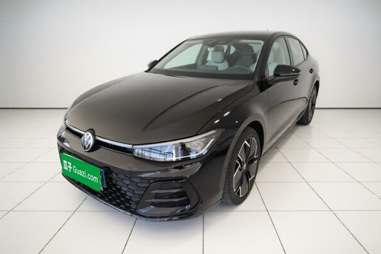 Volkswagen Passat 2025 Pro 380TSI Starry Dragon Luxury Edition
