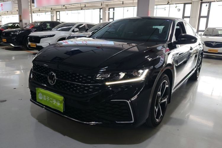 Used Volkswagen Passat 2025 Outstanding Model 330TSI Starry Elite Edition Guazi used car, China used car export, Used car for sale, Used  cars, Cheapest cars for sale