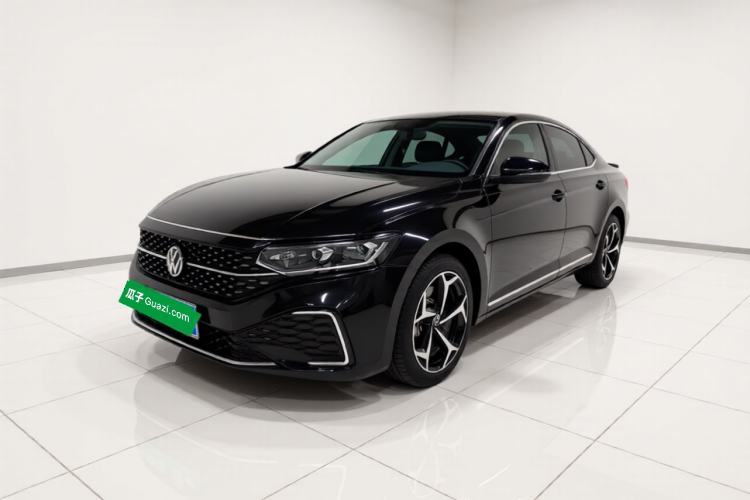 Used Volkswagen Passat 2025 Outstanding Model 330TSI Starry Elite Edition Guazi used car, China used car export, Used car for sale, Used  cars, Cheapest cars for sale