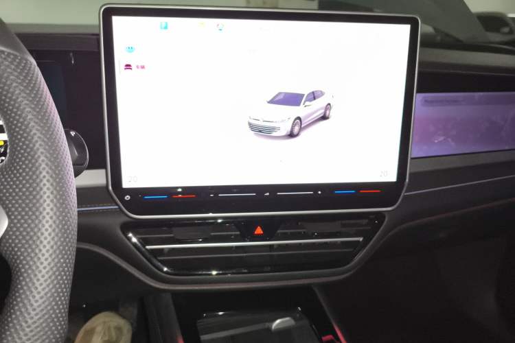 Used Volkswagen Passat 2025 Pro 380TSI Starry Dragon Luxury Edition Audio And AC Panel