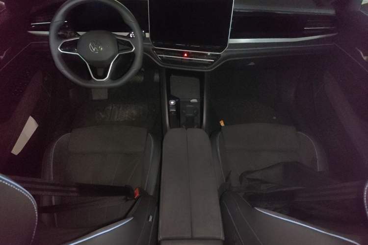Used Volkswagen Passat 2025 Pro 380TSI Starry Dragon Luxury Edition Center Console