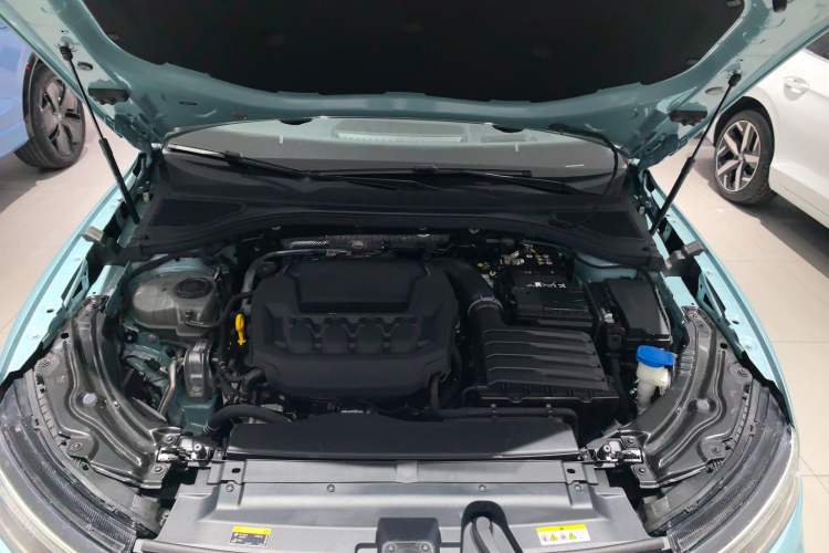 Used Volkswagen Passat 2025 Pro 380TSI Starry Dragon Luxury Edition Engine Bay