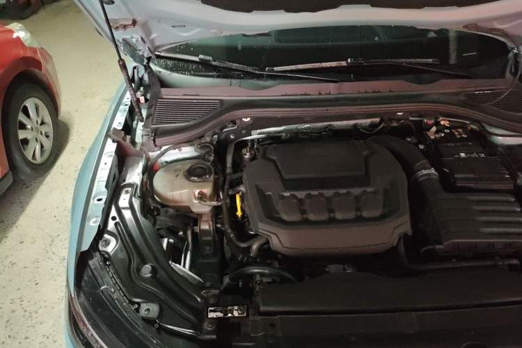 Used Volkswagen Passat 2025 Pro 380TSI Starry Dragon Luxury Edition Engine Bay Right
