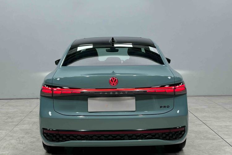 Used Volkswagen Passat 2025 Pro 380TSI Starry Dragon Luxury Edition Exterior 1