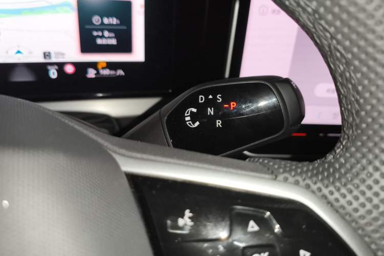 Used Volkswagen Passat 2025 Pro 380TSI Starry Dragon Luxury Edition Gear Lever