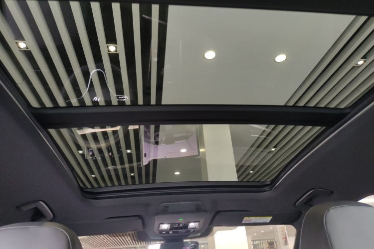 Used Volkswagen Passat 2025 Pro 380TSI Starry Dragon Luxury Edition Headliner