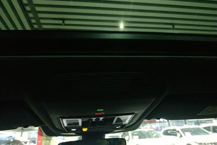 Used Volkswagen Passat 2025 Pro 380TSI Starry Dragon Luxury Edition Headliner